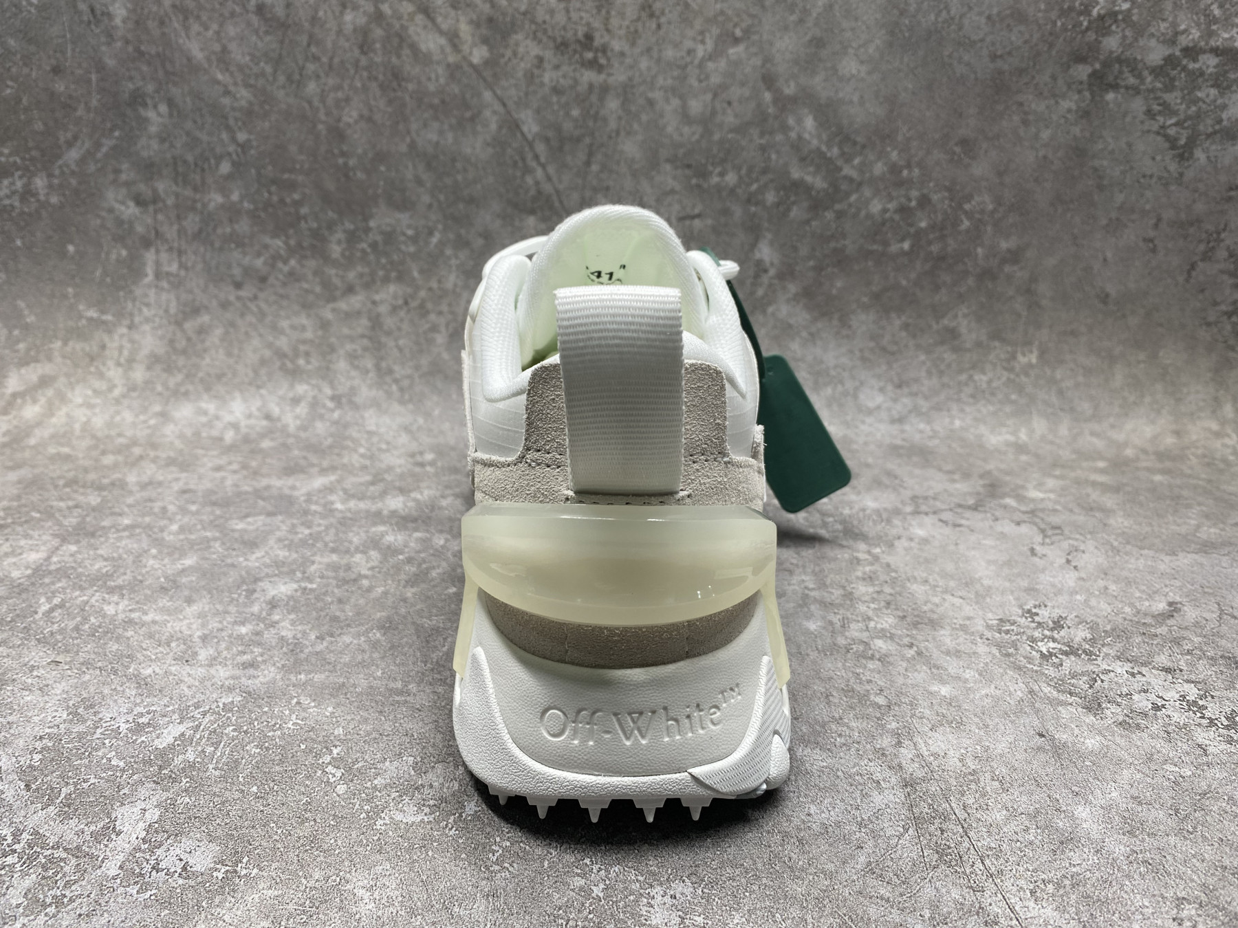 UA Off-White Odsy-2000 Sneaker