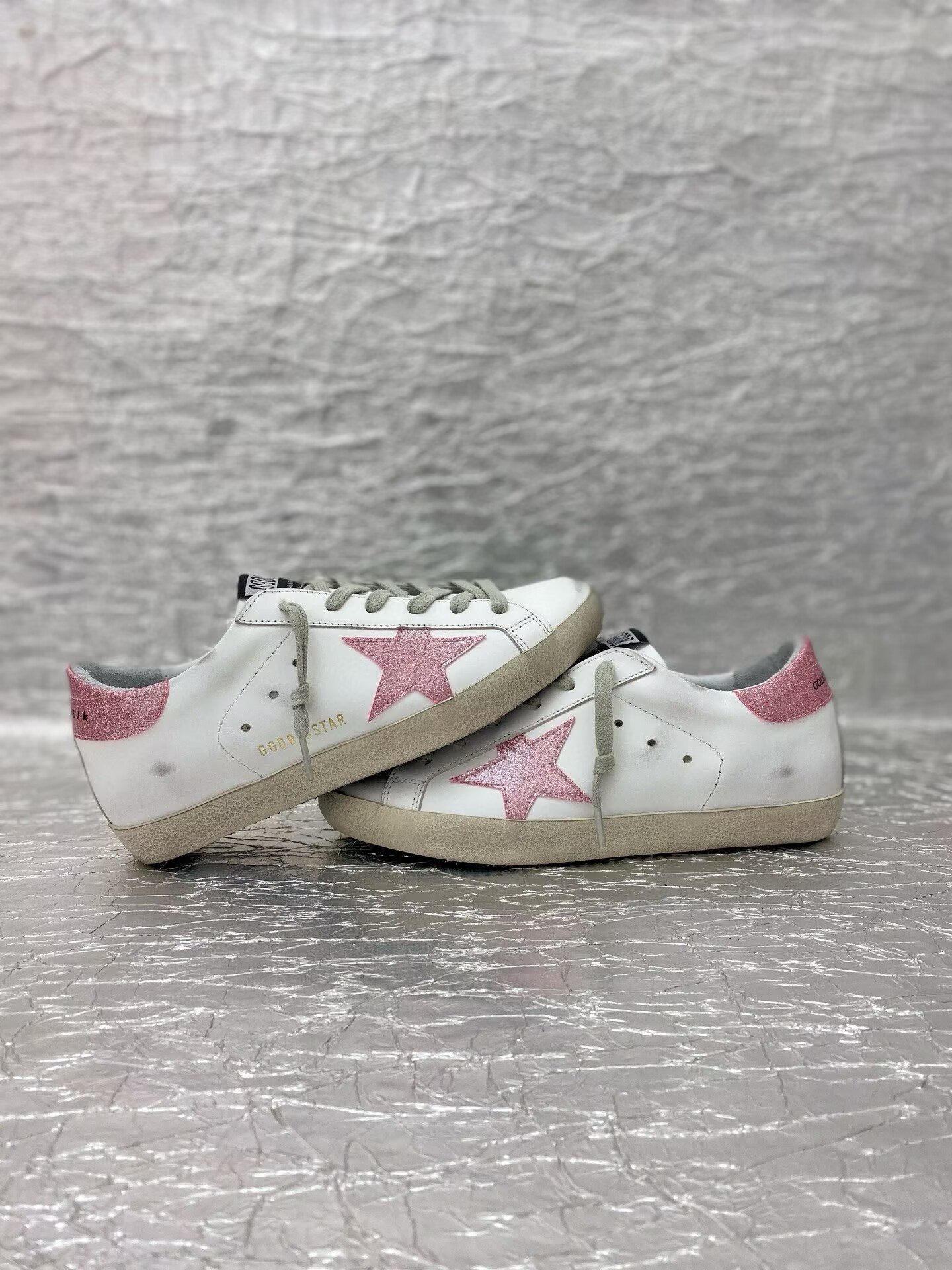 ua g01den G003e s*per-star sneaker