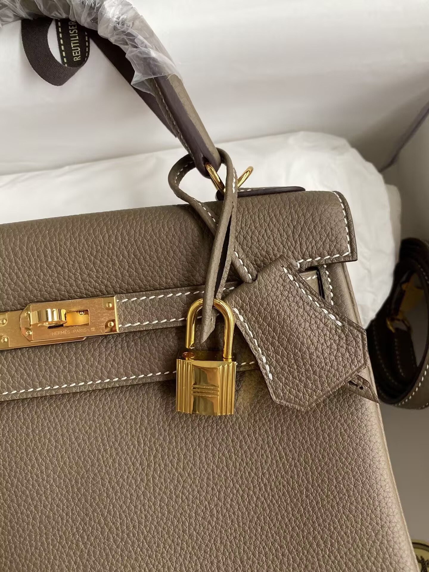 HERMÈS Kelly Silver-tone Hardware 25 28