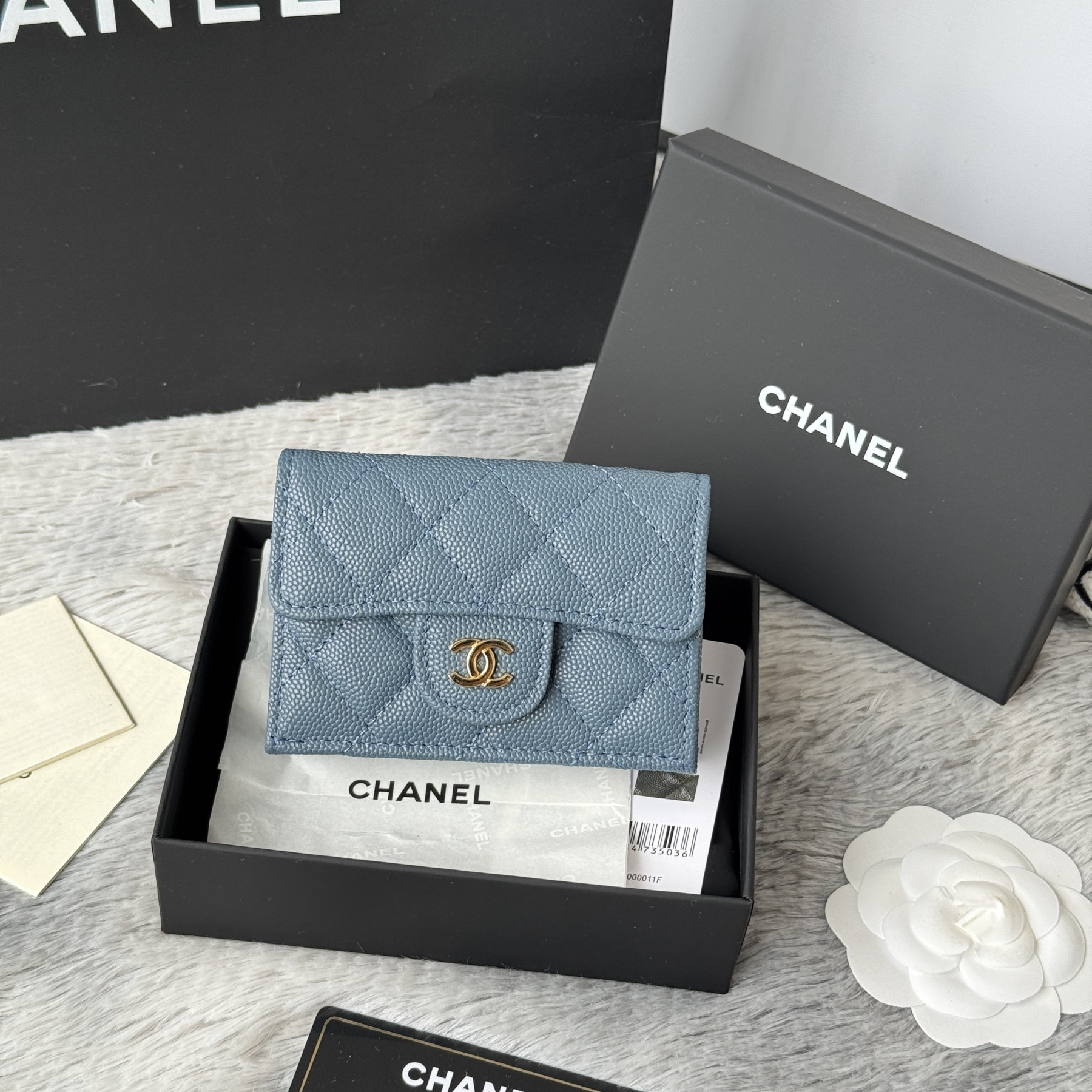 Ch**el card holder 10.5x7.5x3cm