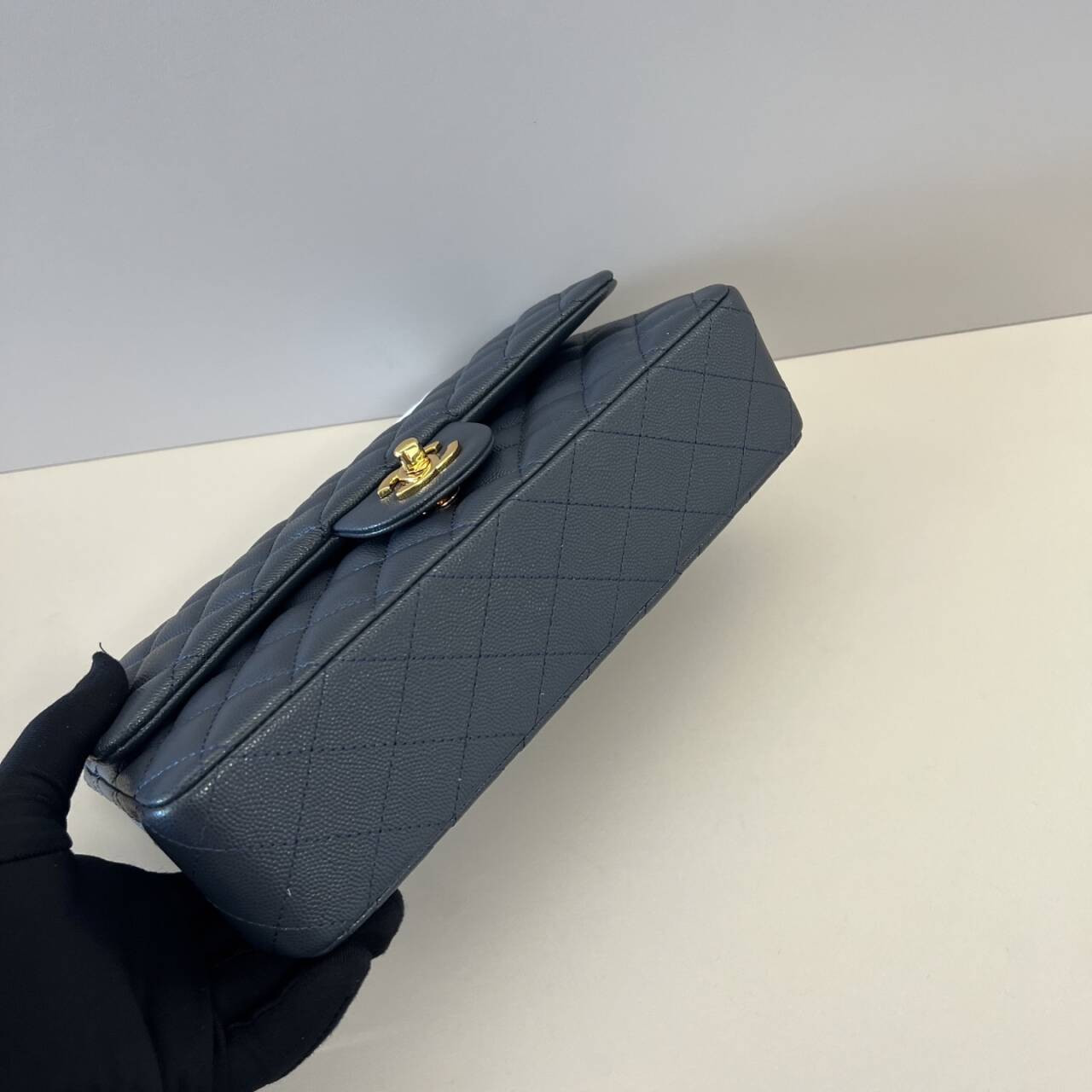 Ch**el classic flap bag 15x25.5x6cm