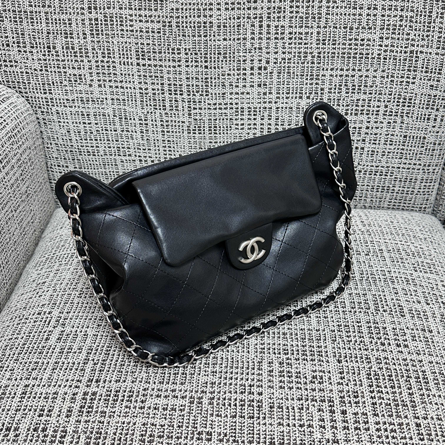 Ch**el hobo bag 36x32x3cm