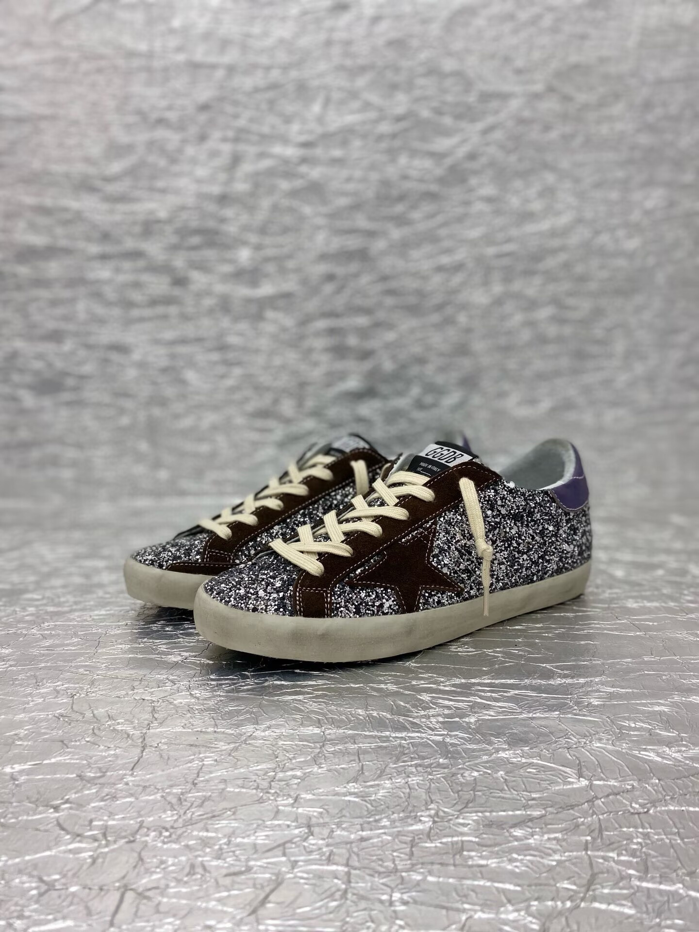 ua g01den G003e s*per-star sneaker