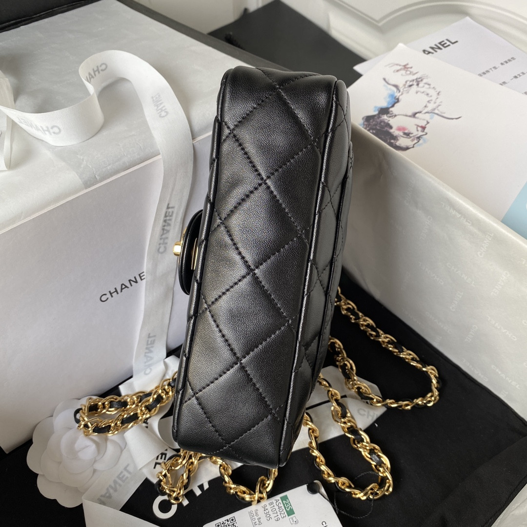 Ch**el flap handbag 13x21x8cm