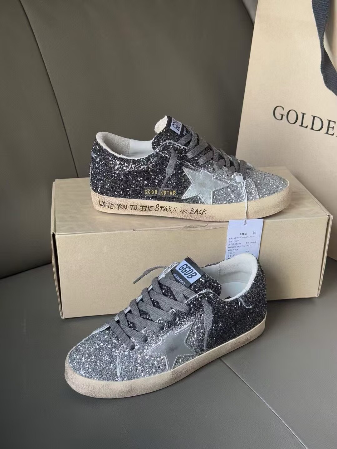 ua g01den G003e s*per-star sneaker