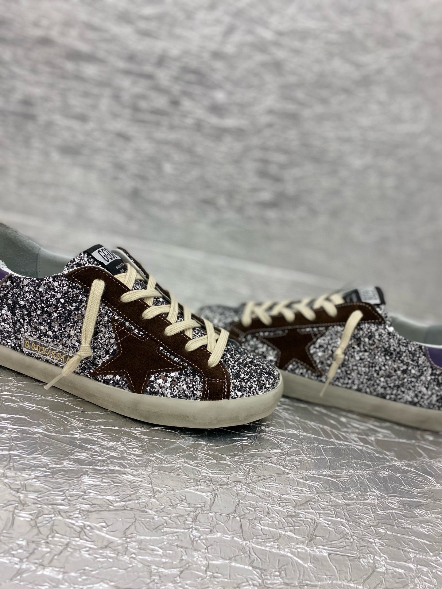 ua g01den G003e s*per-star sneaker