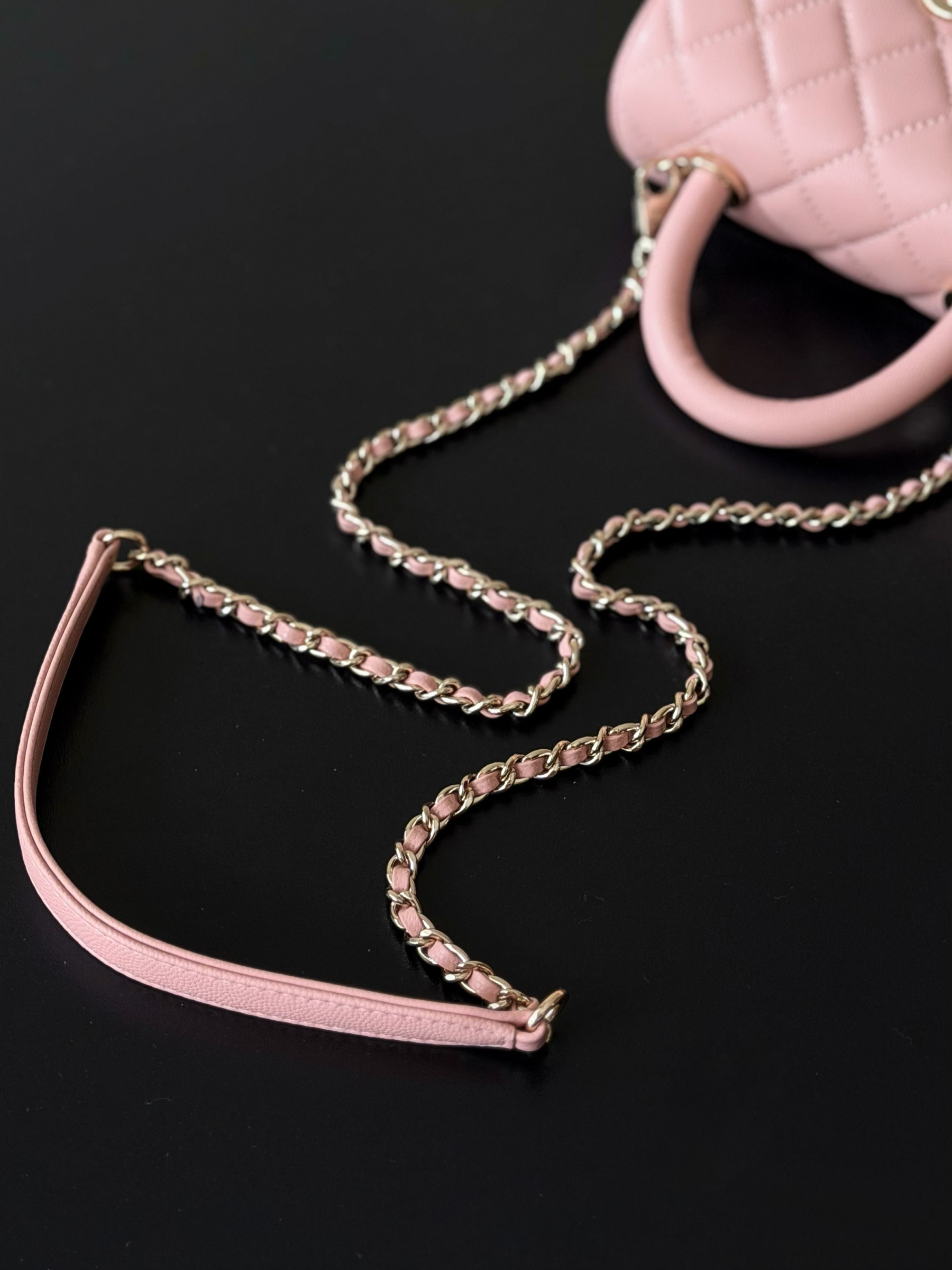 Ch**el mini coco handle 13x19x9cm