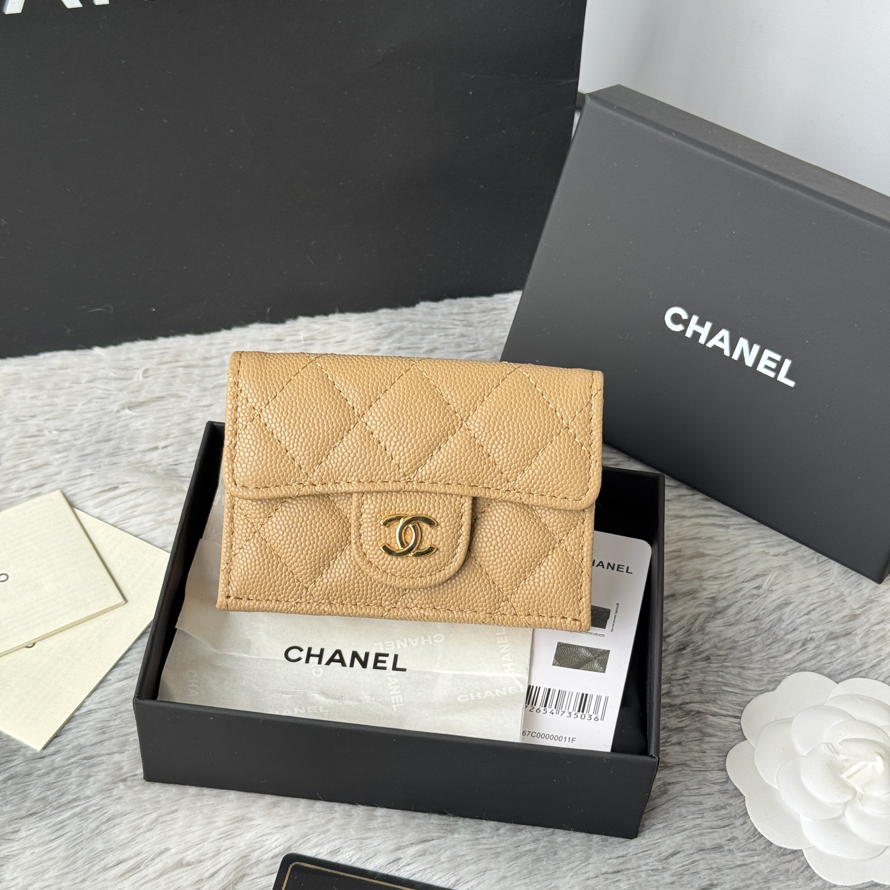 Ch**el card holder 10.5x7.5x3cm