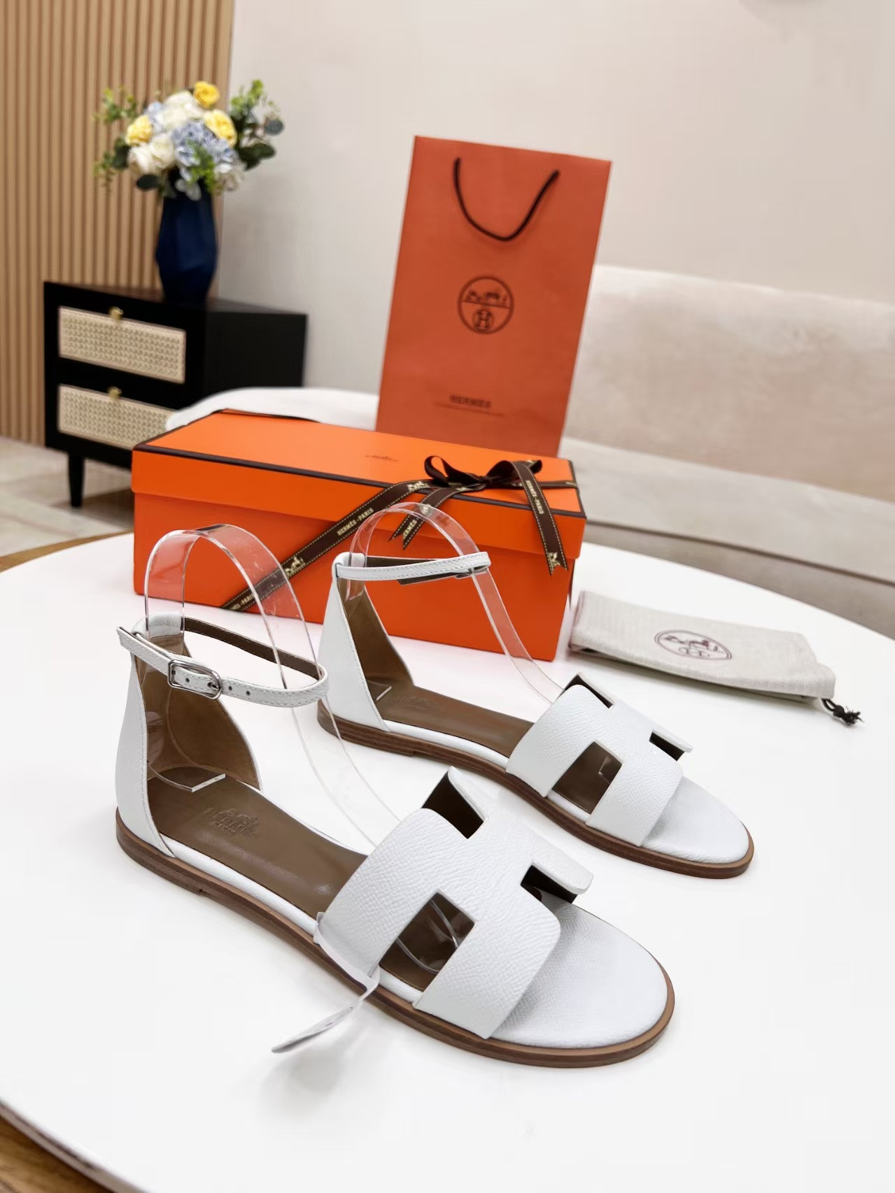 ua H**me5 santorini sandals