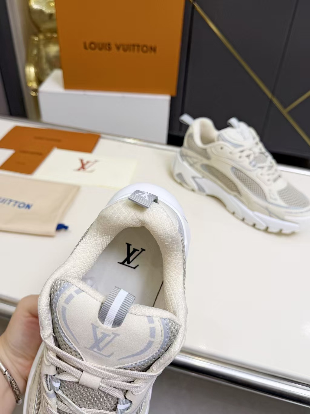 UA LV Sneakers