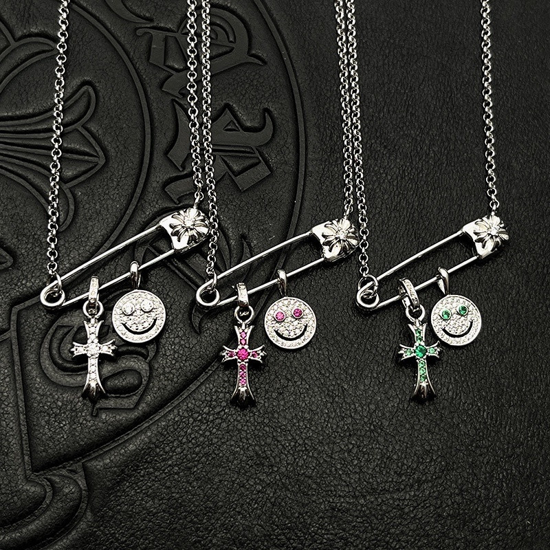 ch*0me he**ts smiley Fa*e small cross necklace (chain length 45+5cm)