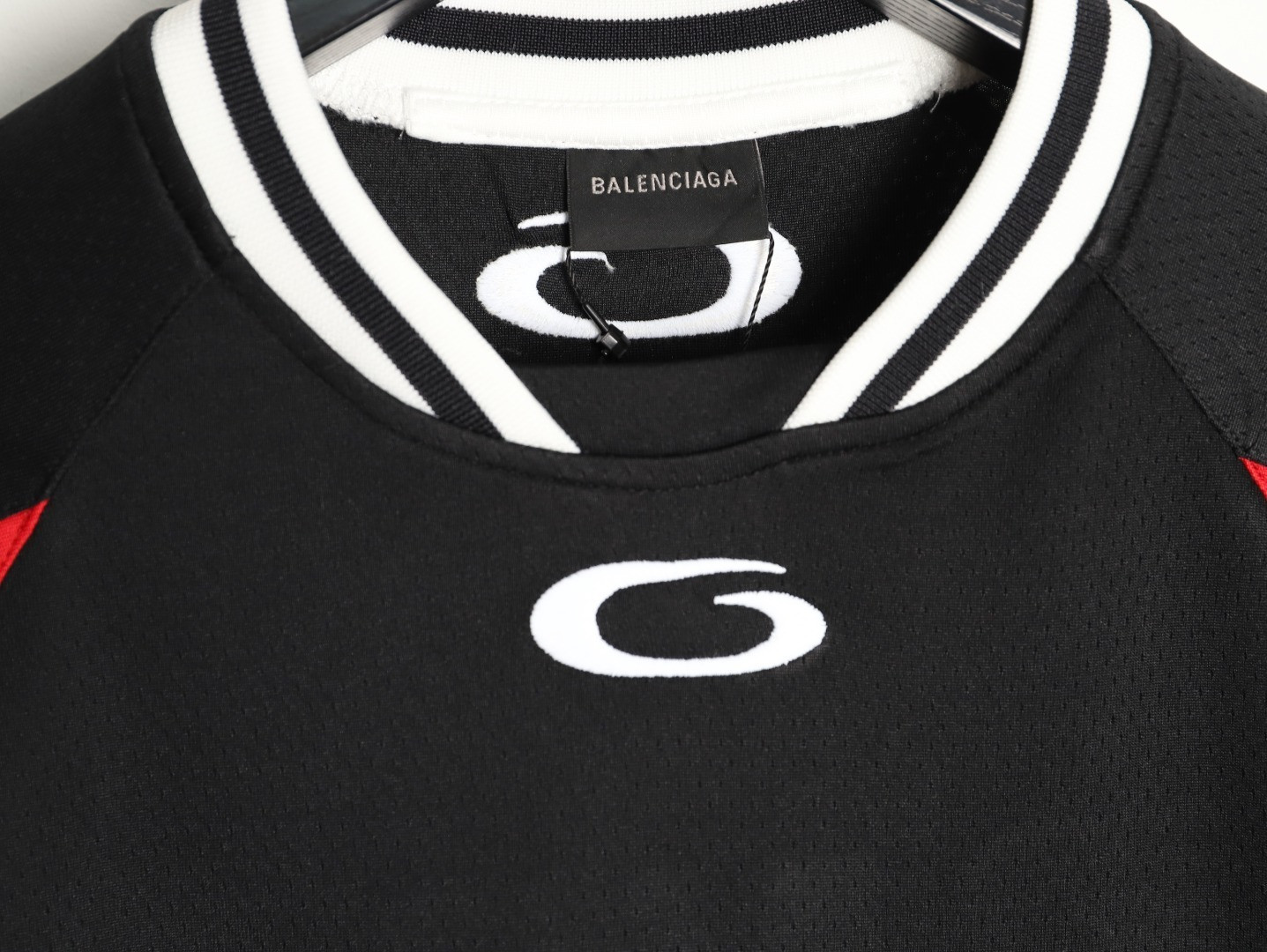 Ba1en*iaga short-sleeved t-shirt