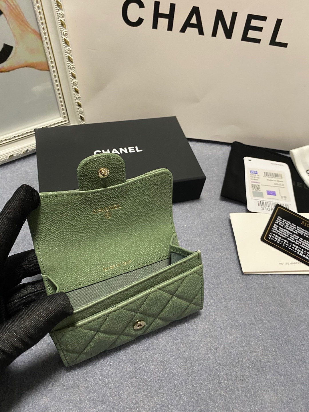 Ch**el card holder 11.3 x 7.5 x 2.5 cm