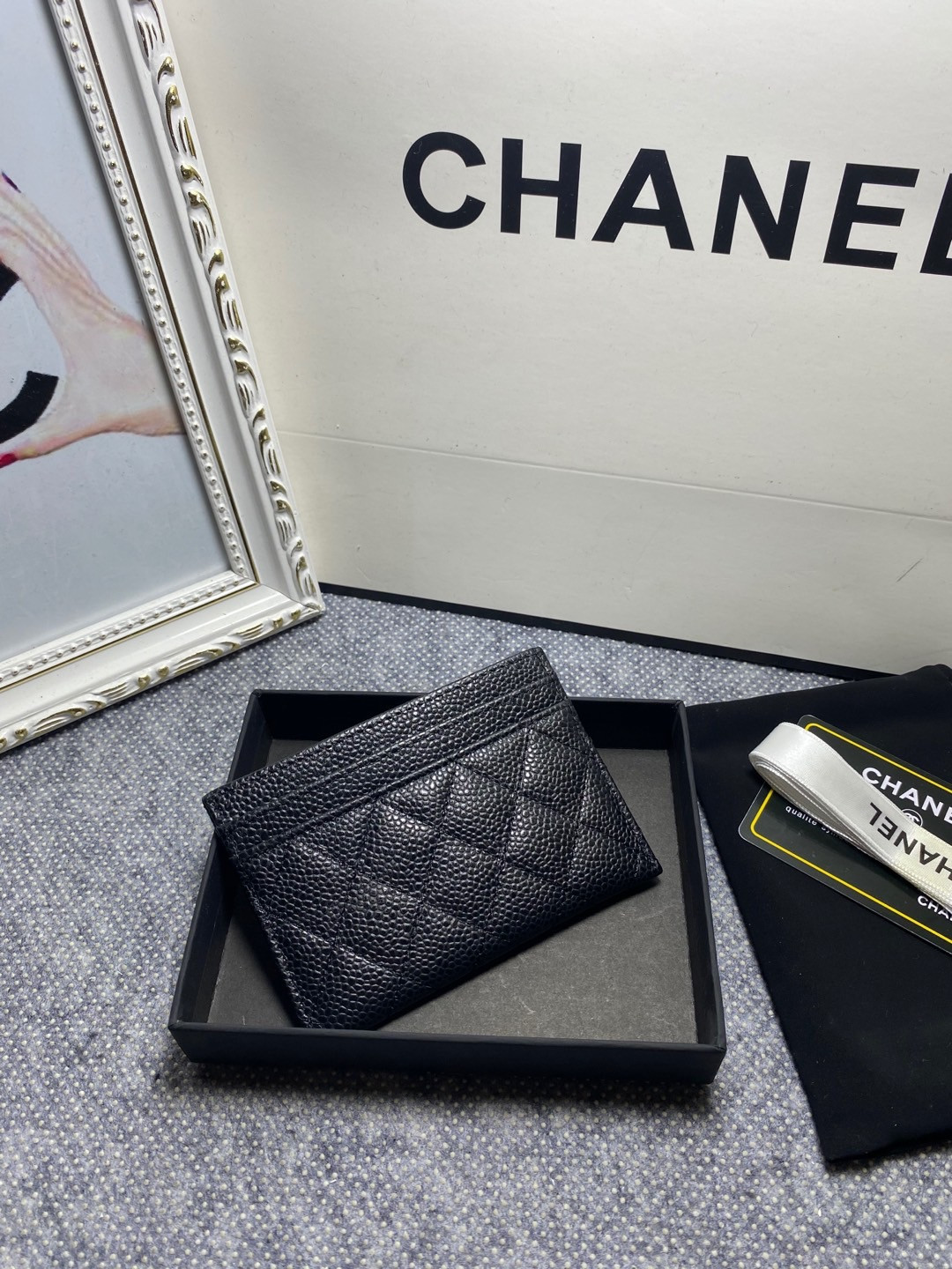 Ch**el card holder 10cm