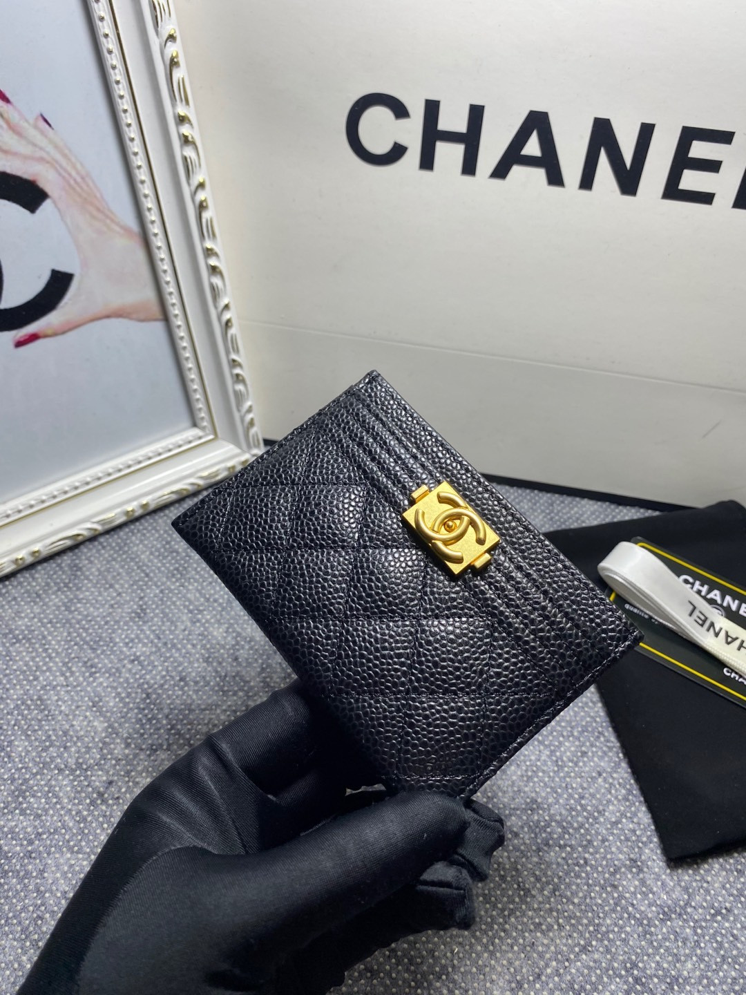 Ch**el card holder 10cm