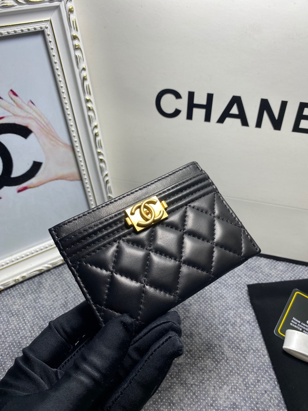 Ch**el card holder 10cm