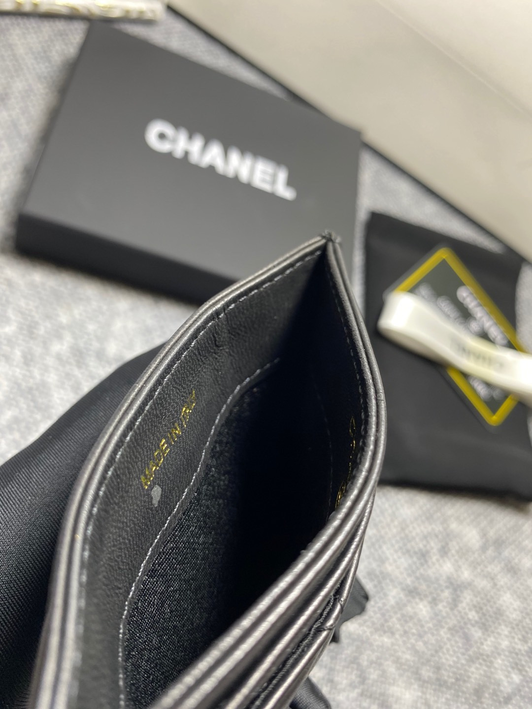 Ch**el card holder 10cm