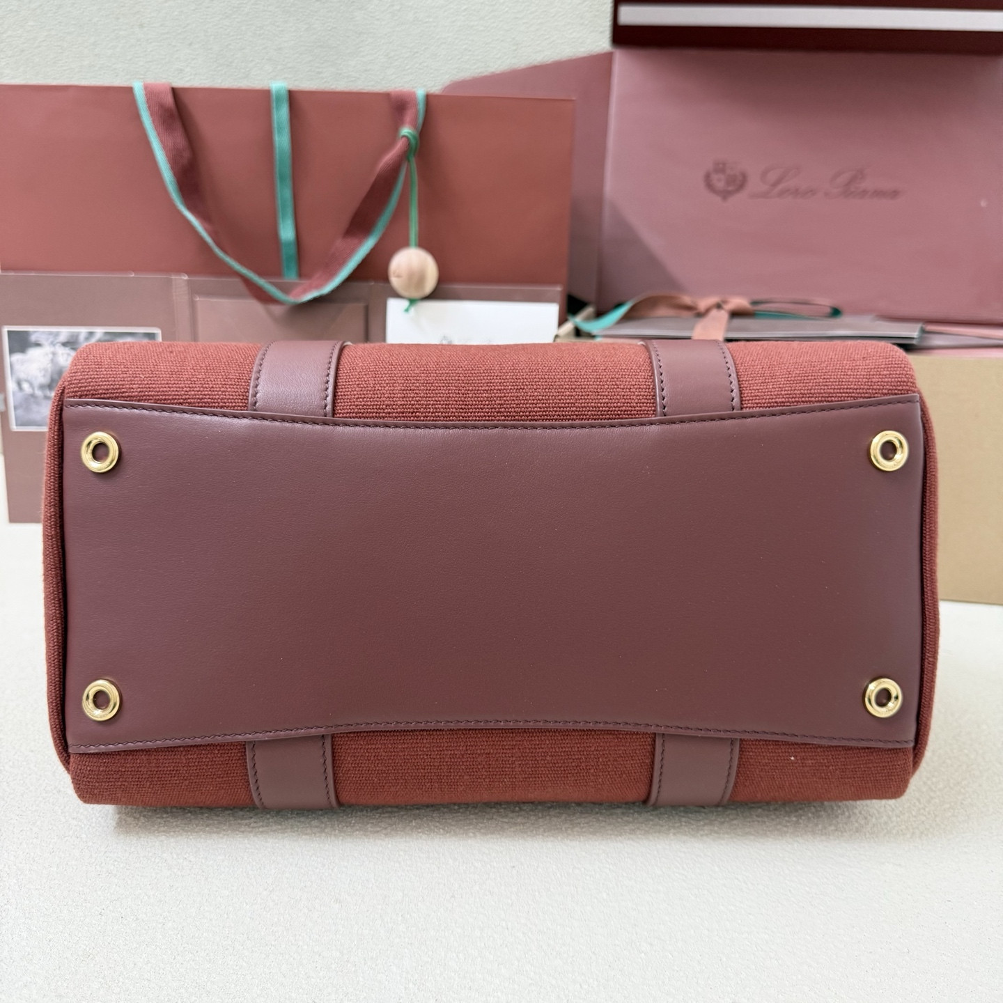 L0r0 P1ana loom l32 33x23x18cm