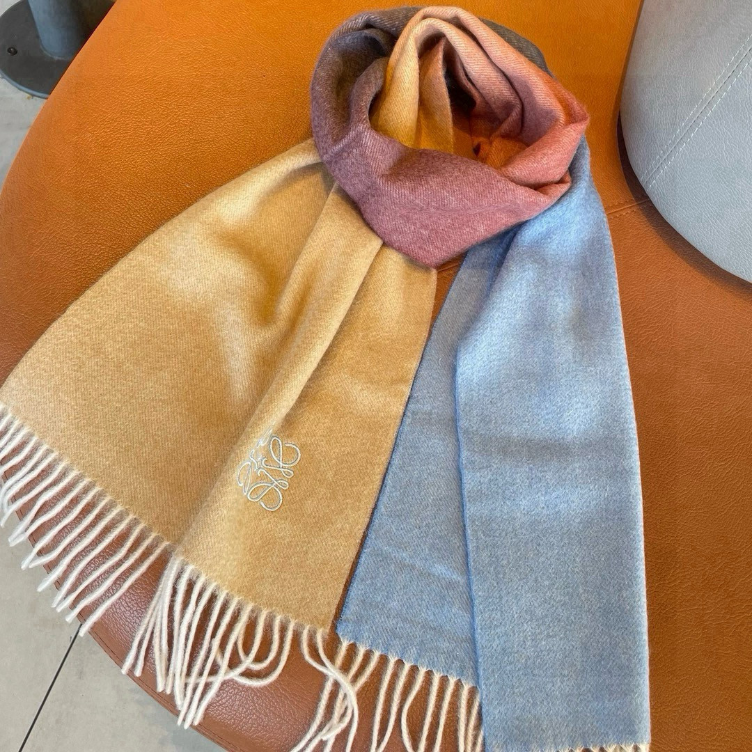 L0ew* scarf 30x180cm