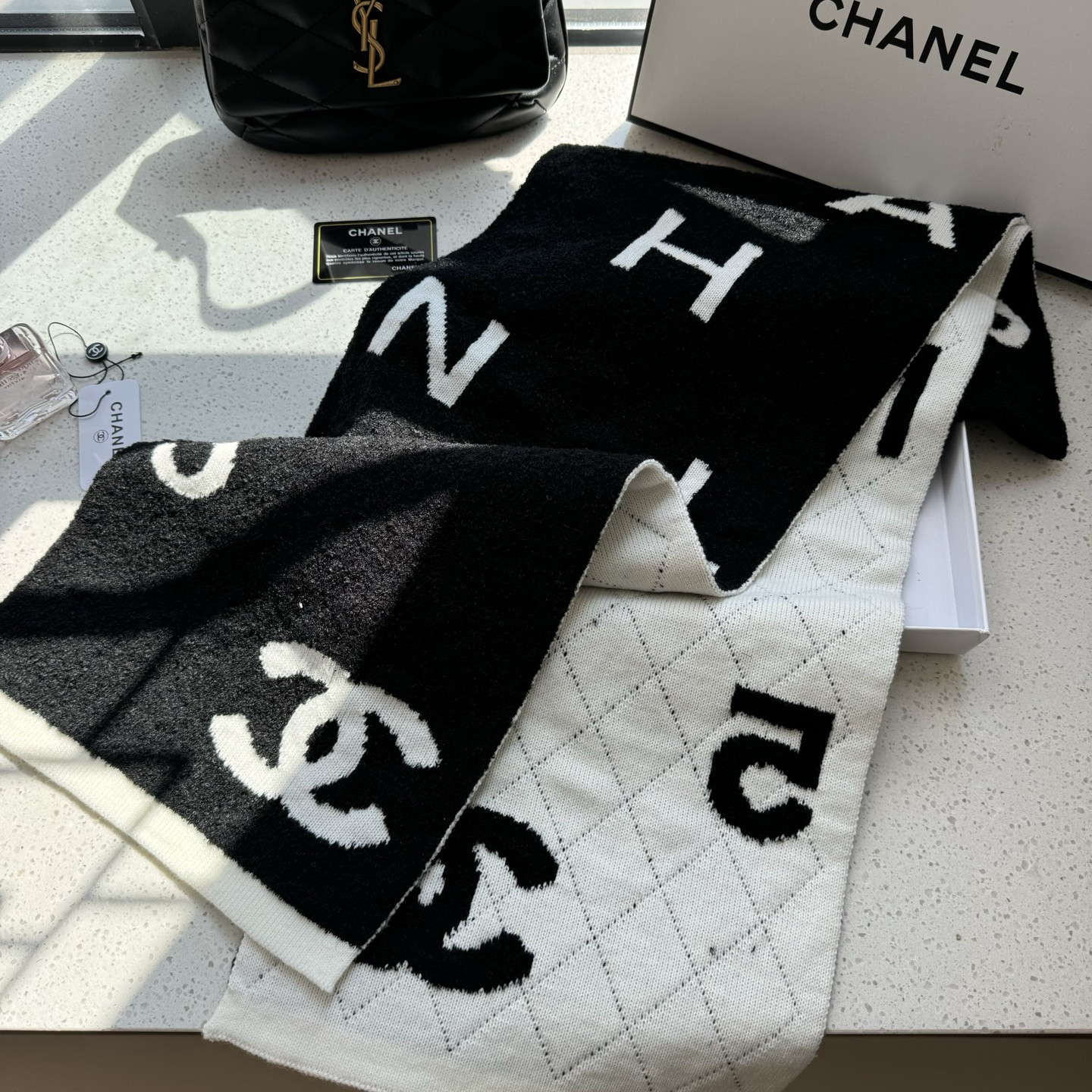 Ch**el scarf 30x180cm