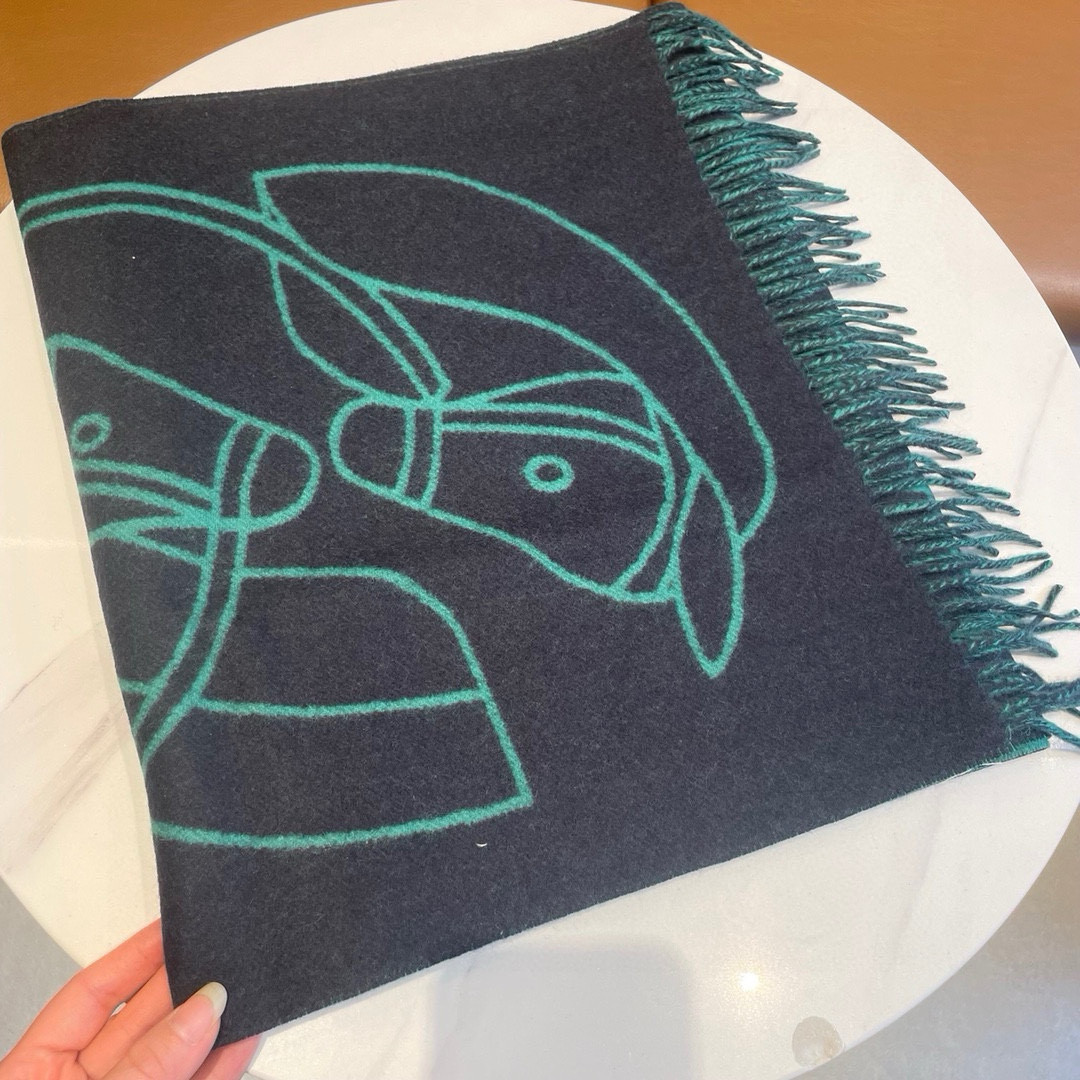 H**me5 scarf 40x195cm