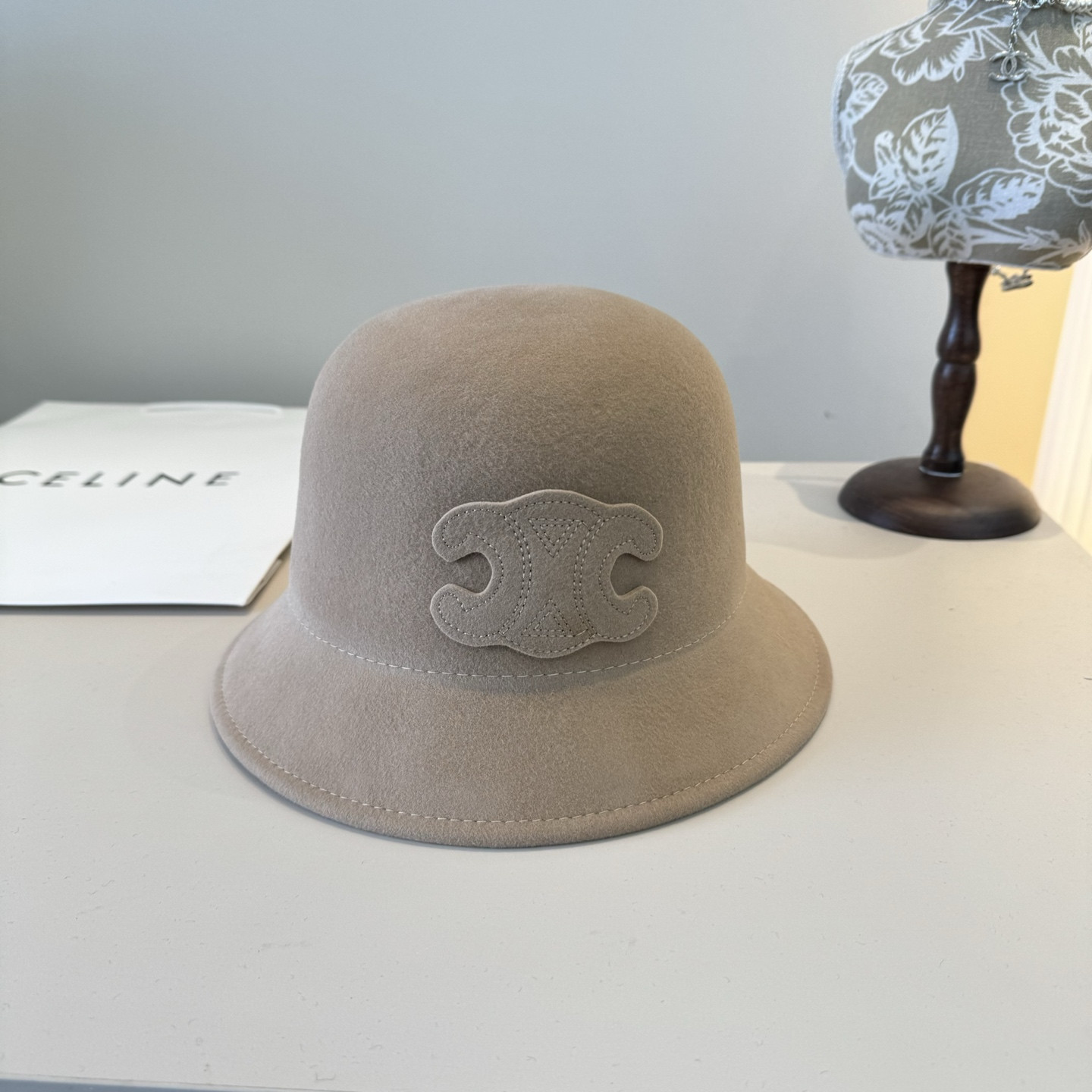 Ce1i*e wool bucket hat 57cm head circumference