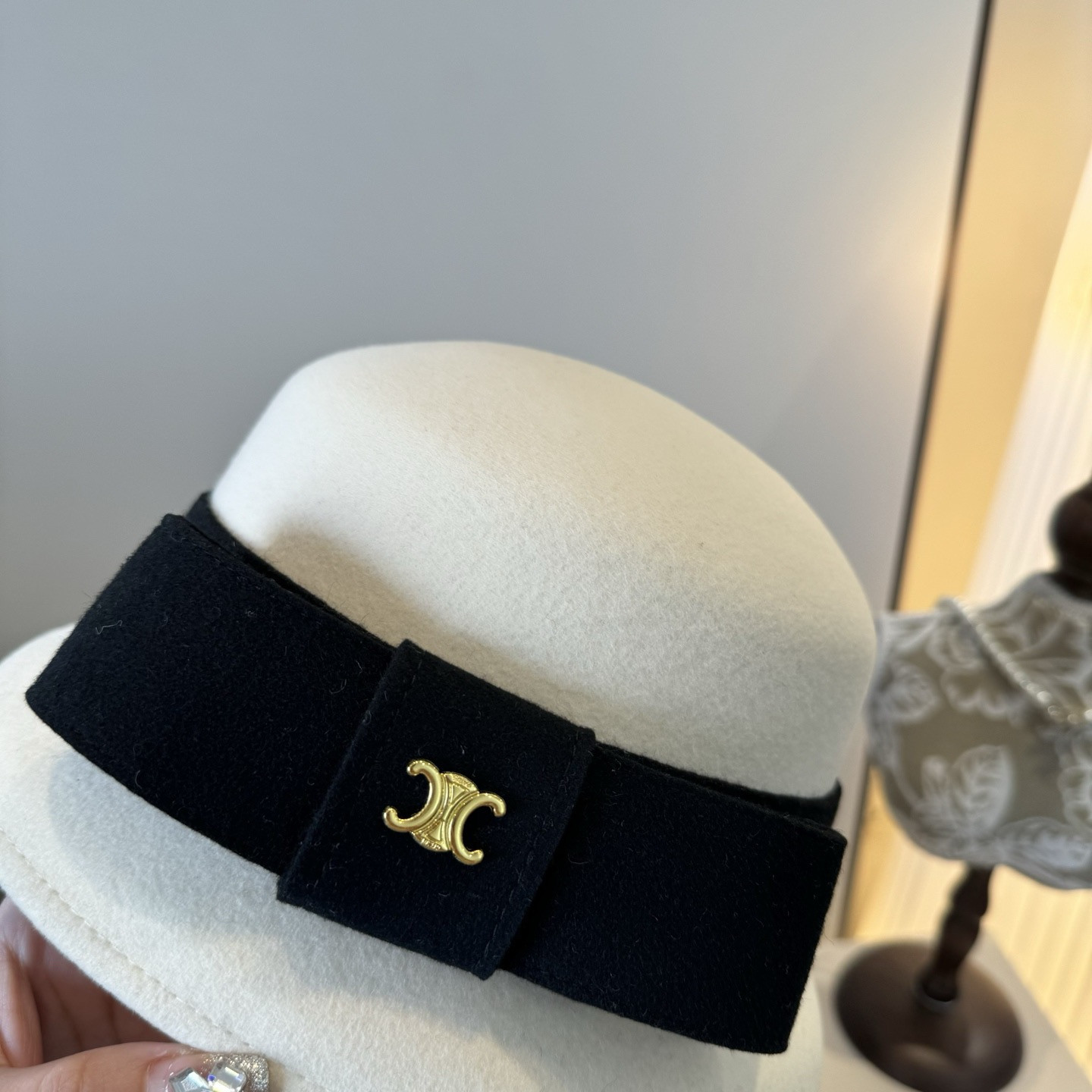 Ce1i*e wool bucket hat 57cm head circumference