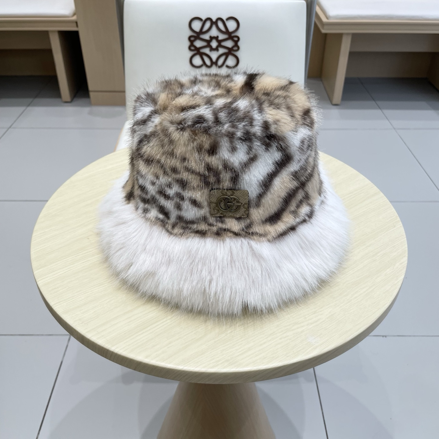 Gvc*1 bucket hat
