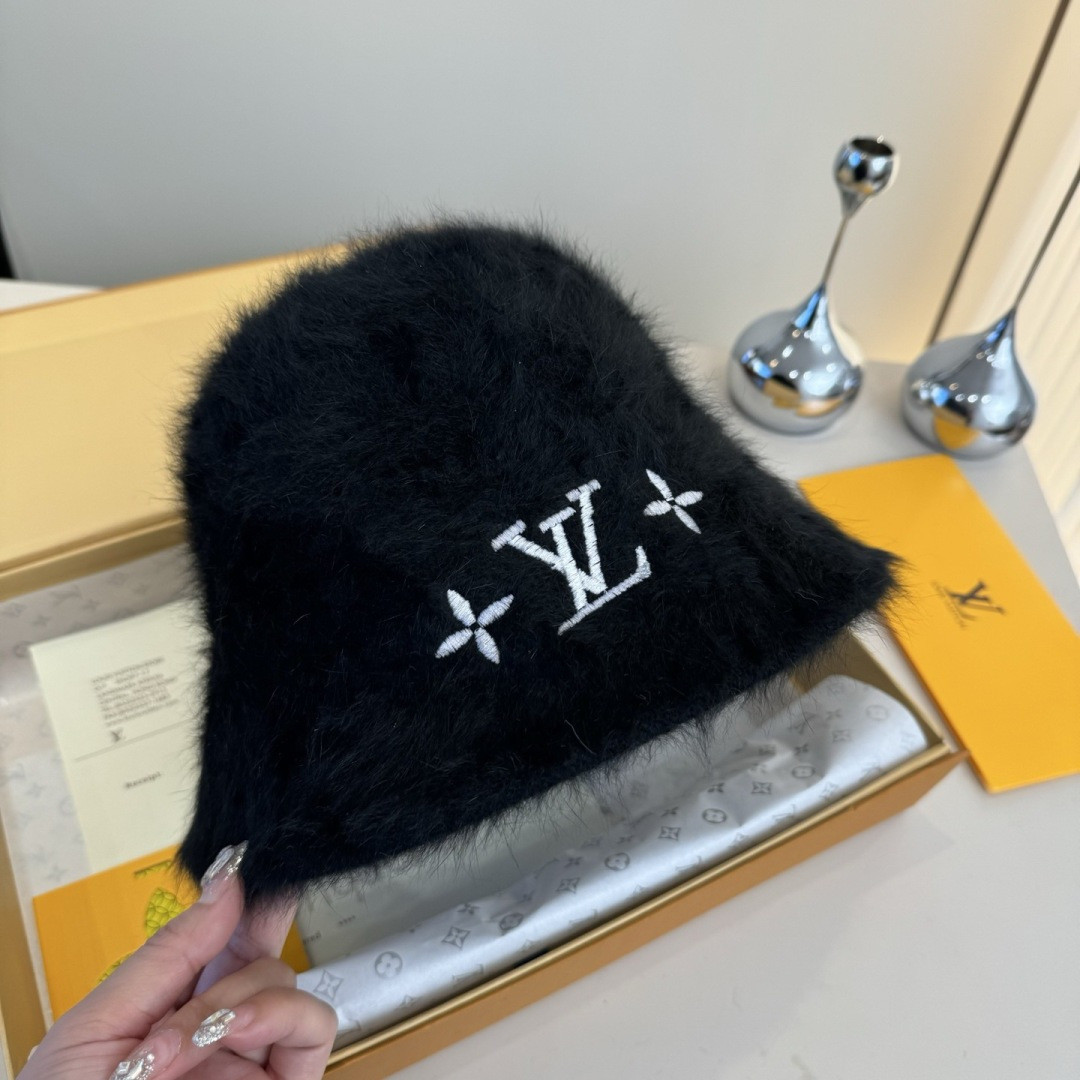l0vis Vvtt0n bucket hat 57cm head circumference