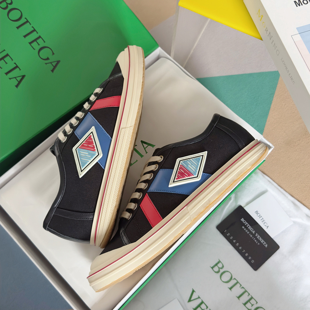 ua b0tt*ga Ven*ta eliot sneaker