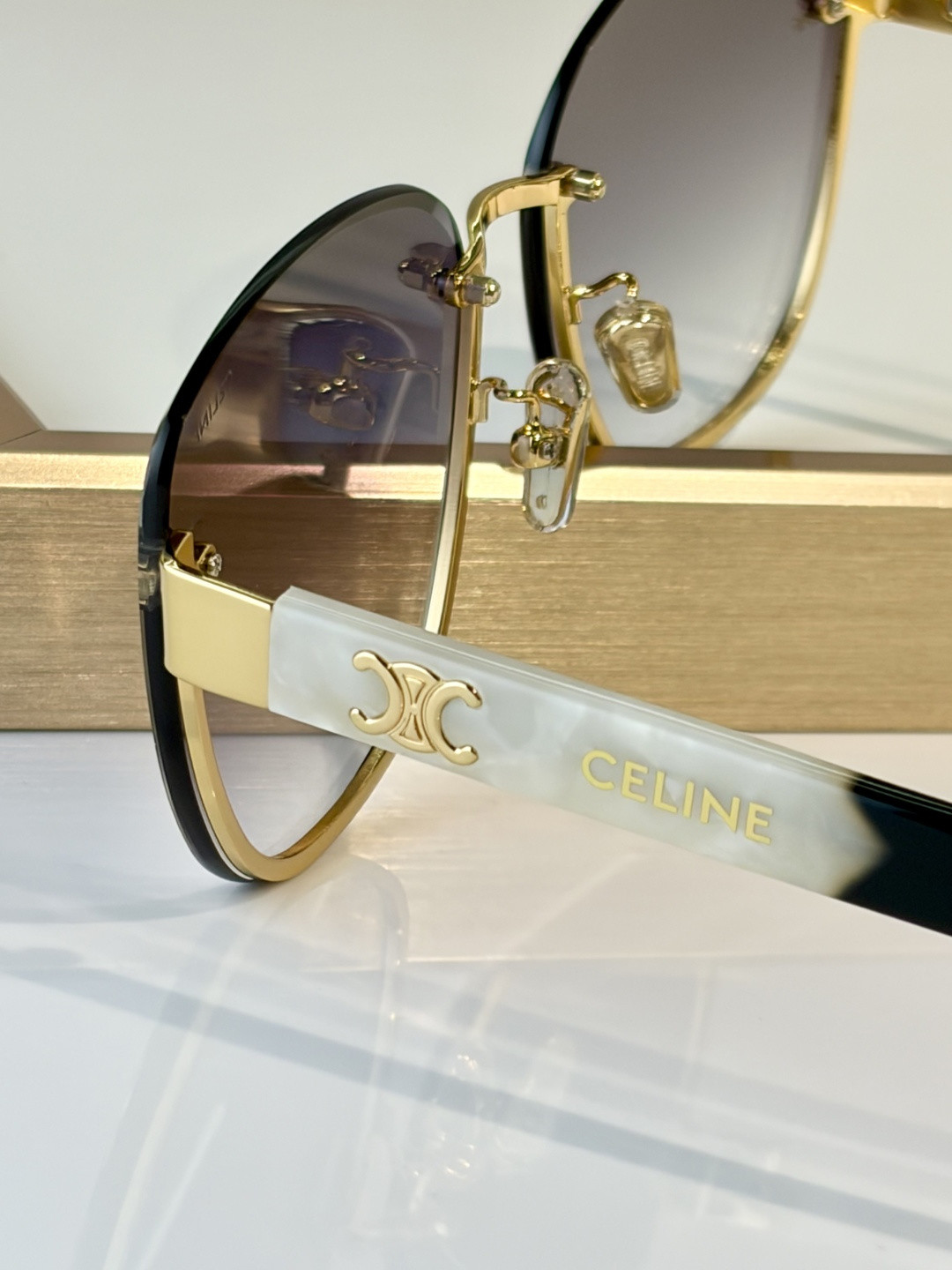 Ce1i*e glasses cl42122u 61-16-145