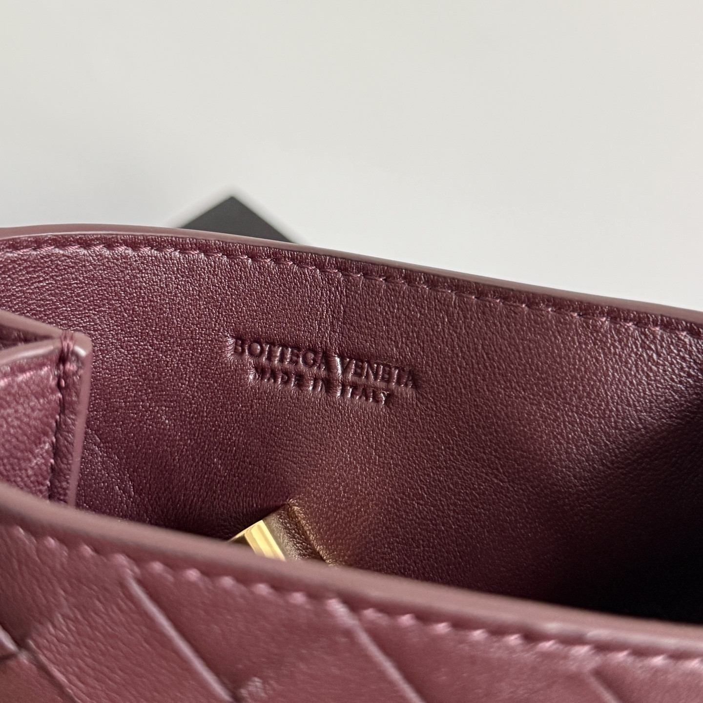 Bottega Veneta Andiamo Phone Pouch 21.5x14x7cm