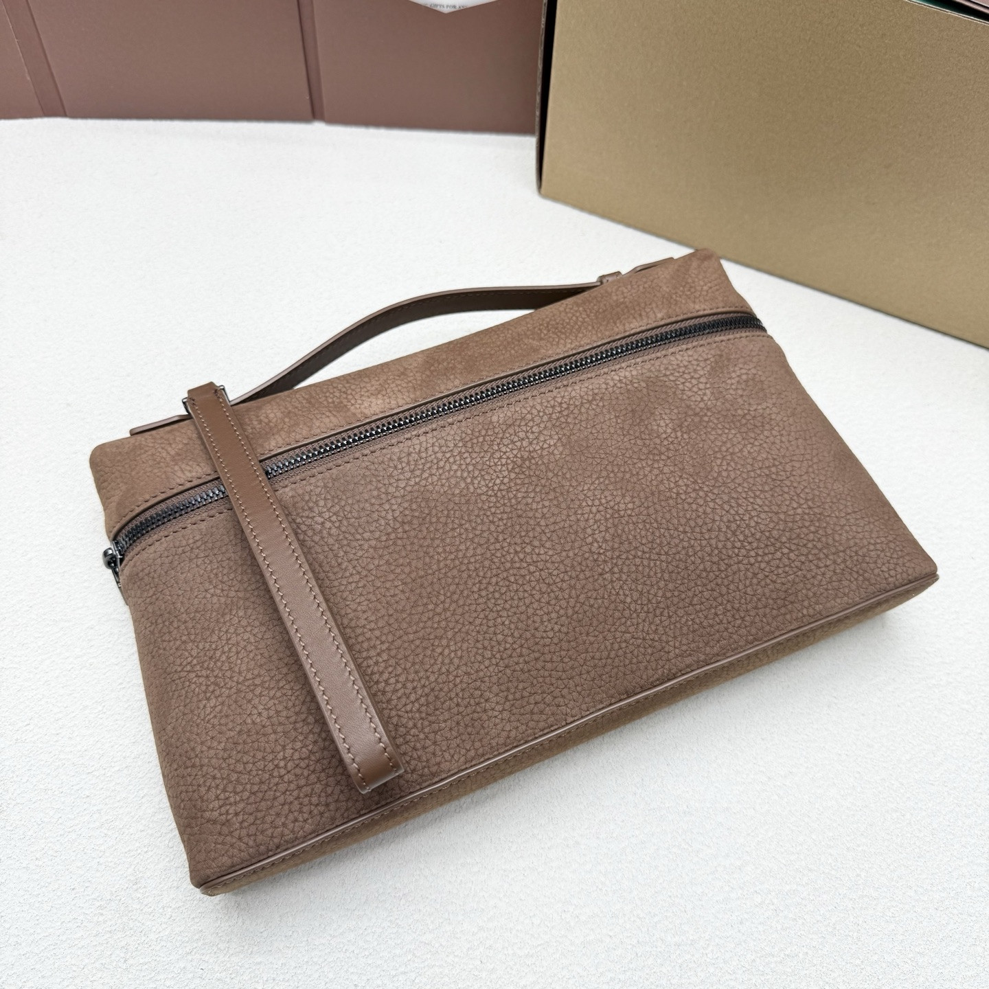 L0r0 P1ana extra pouch l29 29x18x5cm