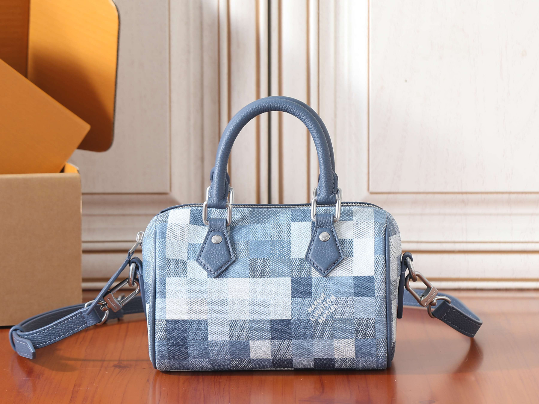 LV Speedy 18 Shoulder Bag M29050 18x12x10cm