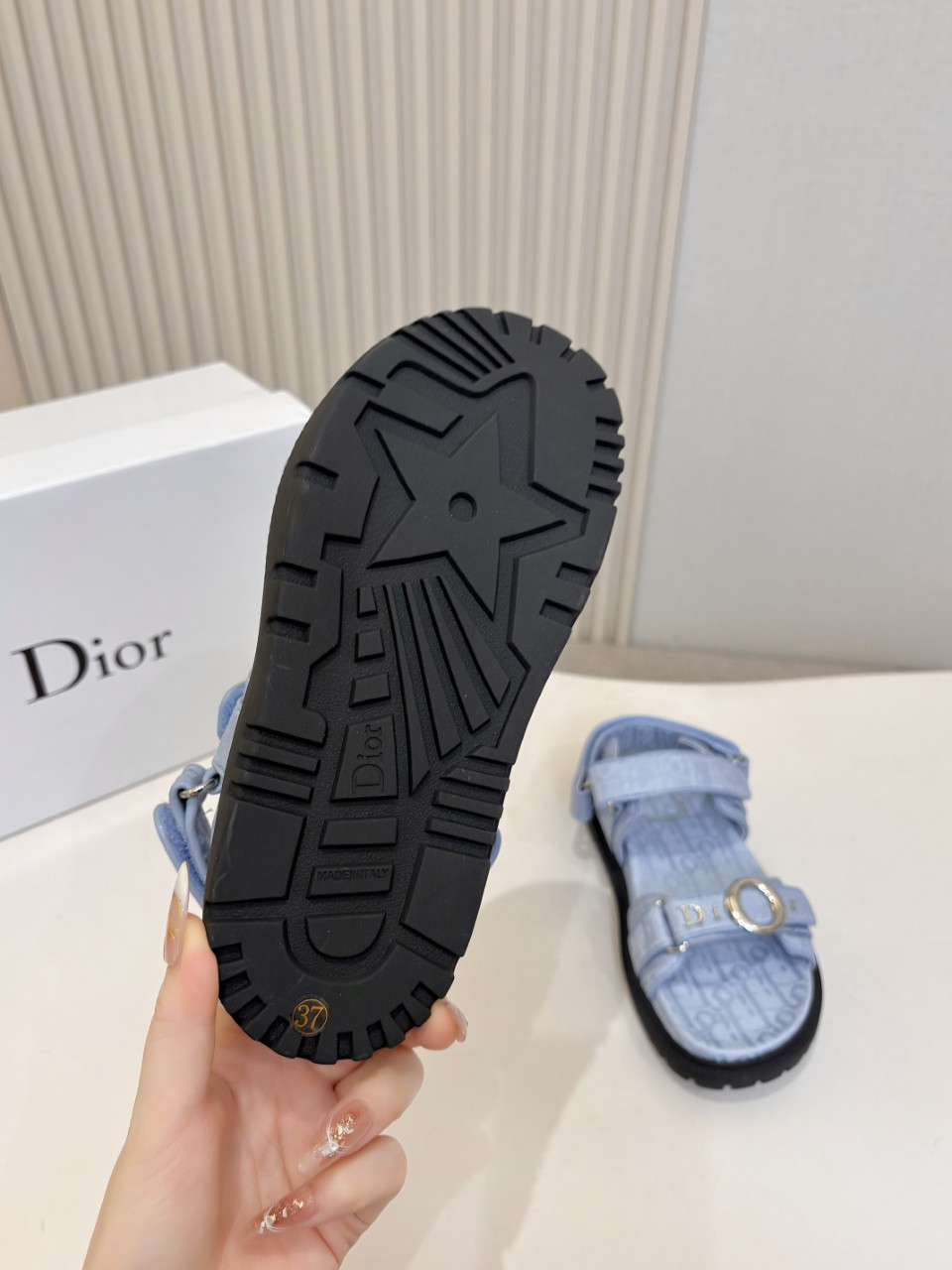 ua D10r myD10r sandal